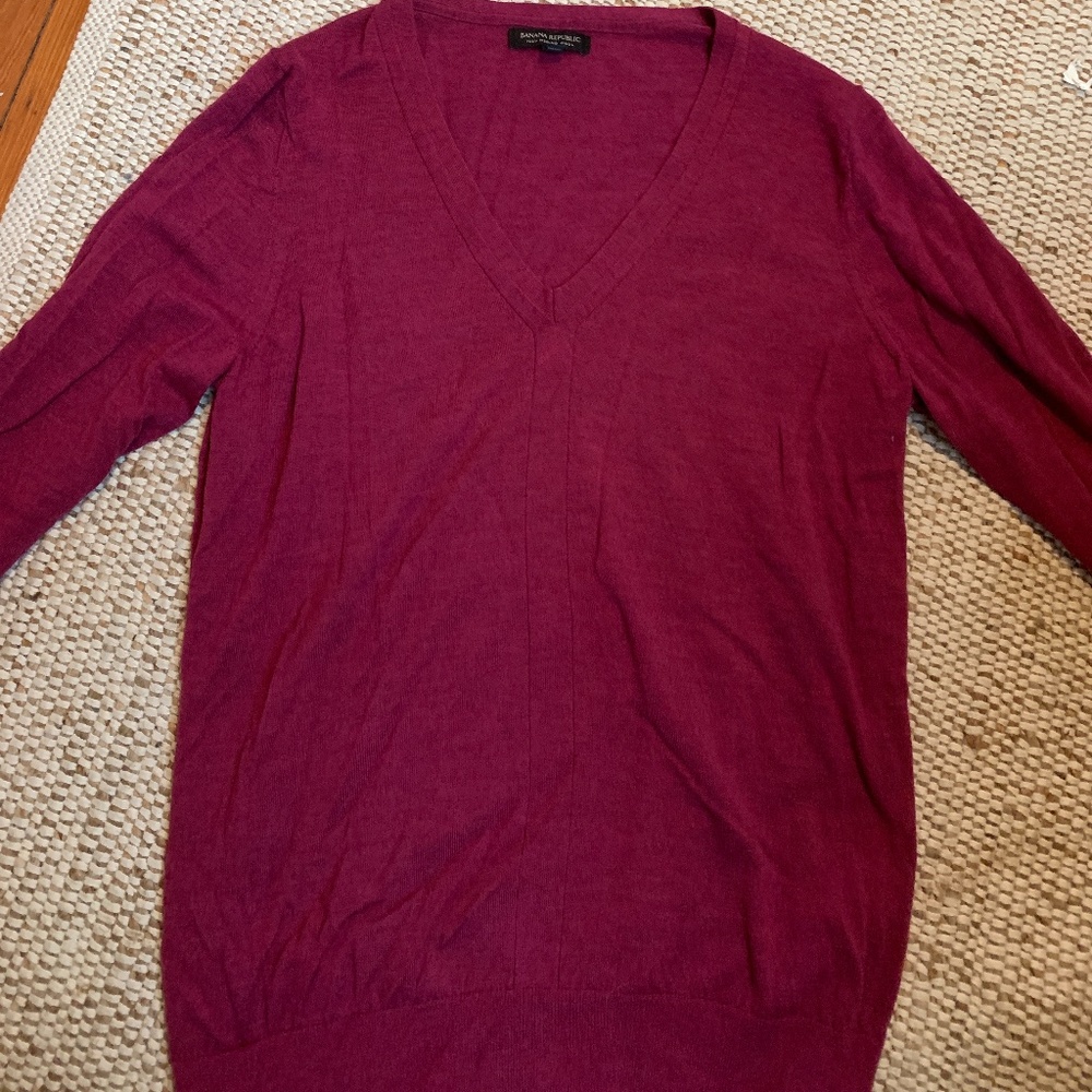 Bababa republic merino wool men’s sweater. Not new but never worn.
